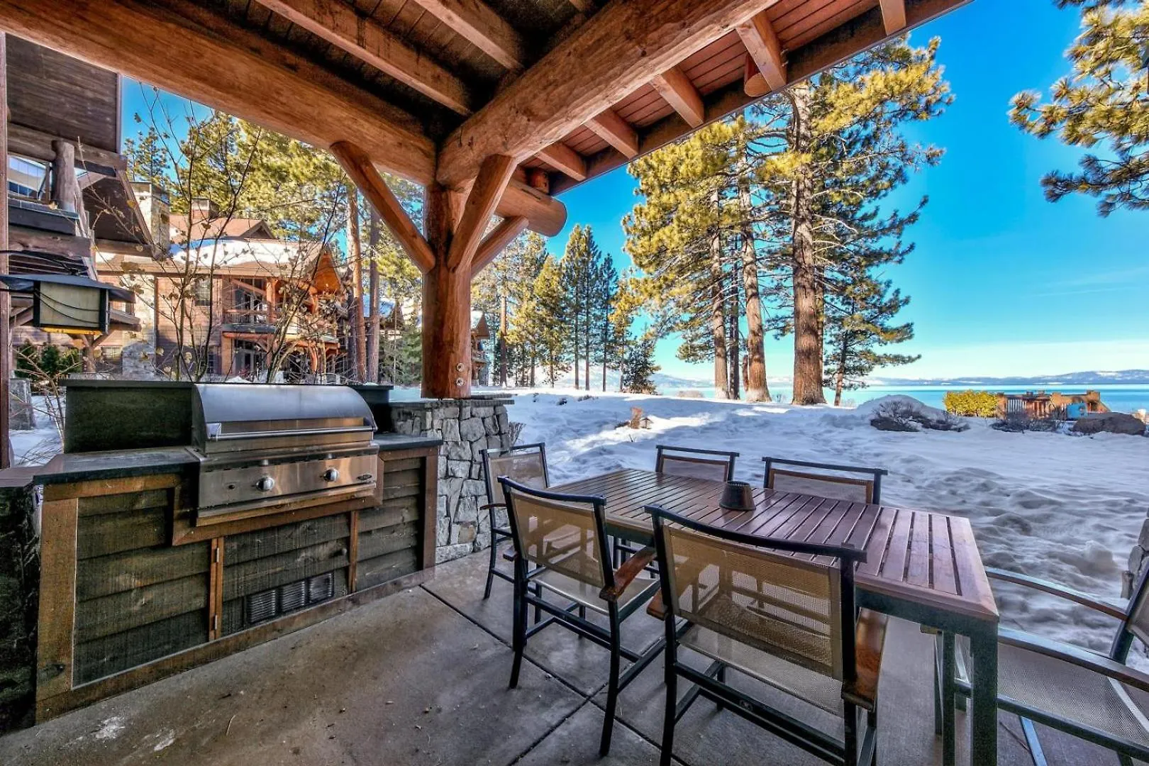 The Peak Denali 13 - The Ultimate In Lakefront Luxury 南太浩湖 公寓