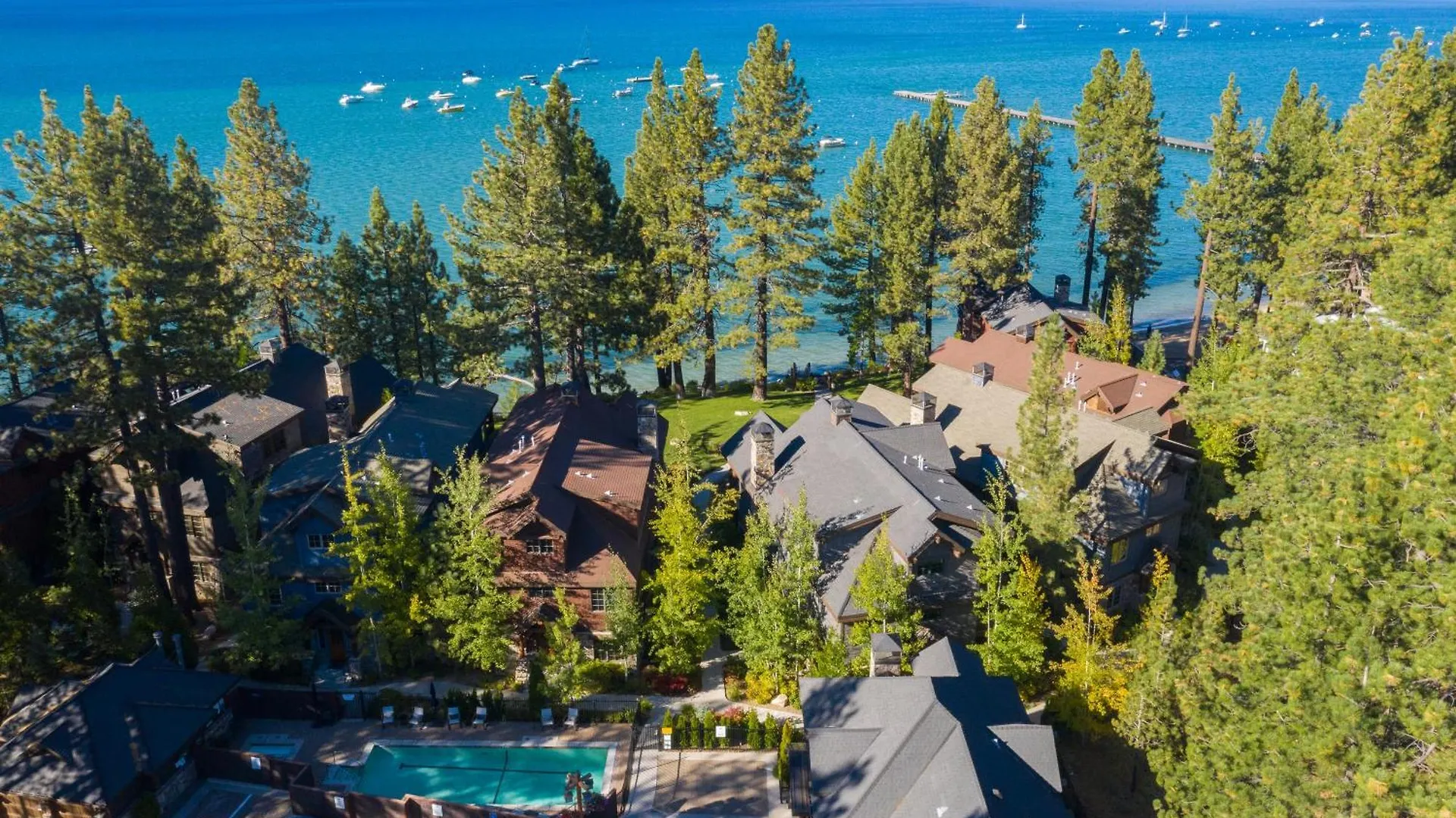 The Peak Denali 13 - The Ultimate In Lakefront Luxury 南太浩湖