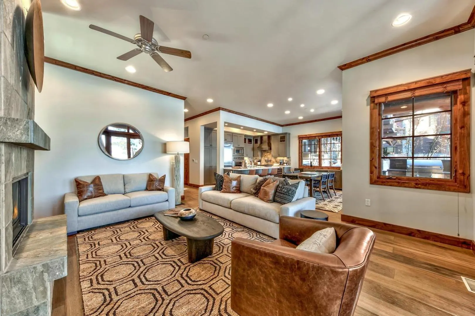 Apartment The Peak Denali 13 - The Ultimate In Lakefront Luxury South Lake Tahoe