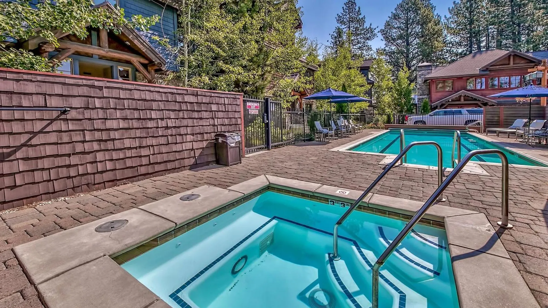 Apartment The Peak Denali 13 - The Ultimate In Lakefront Luxury South Lake Tahoe